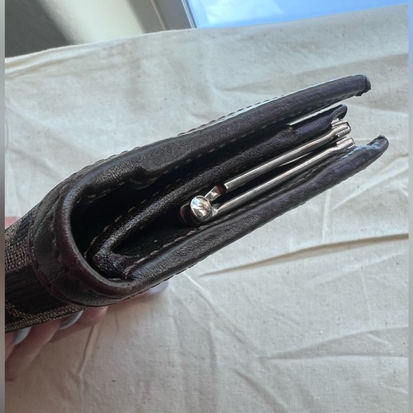 EUC FENDI ZUCCA Zucchino Print Leather Snap Kiss Lock Card Billfold Wallet - Picture 4 of 9